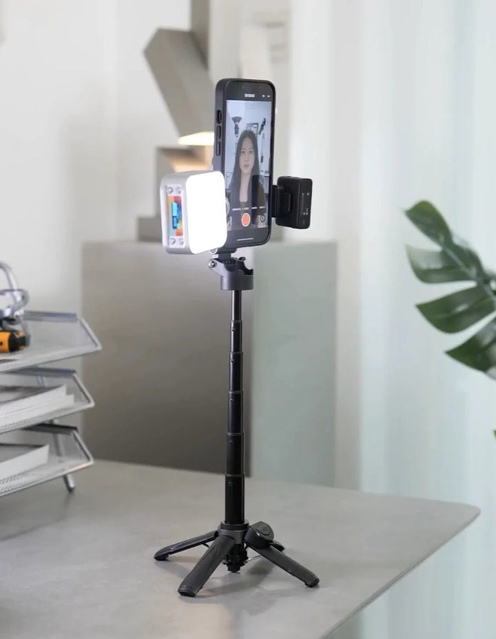 All - in - One Photovlog Mobile Camera for iPhone with Bluetooth Remote - BEIPHONE